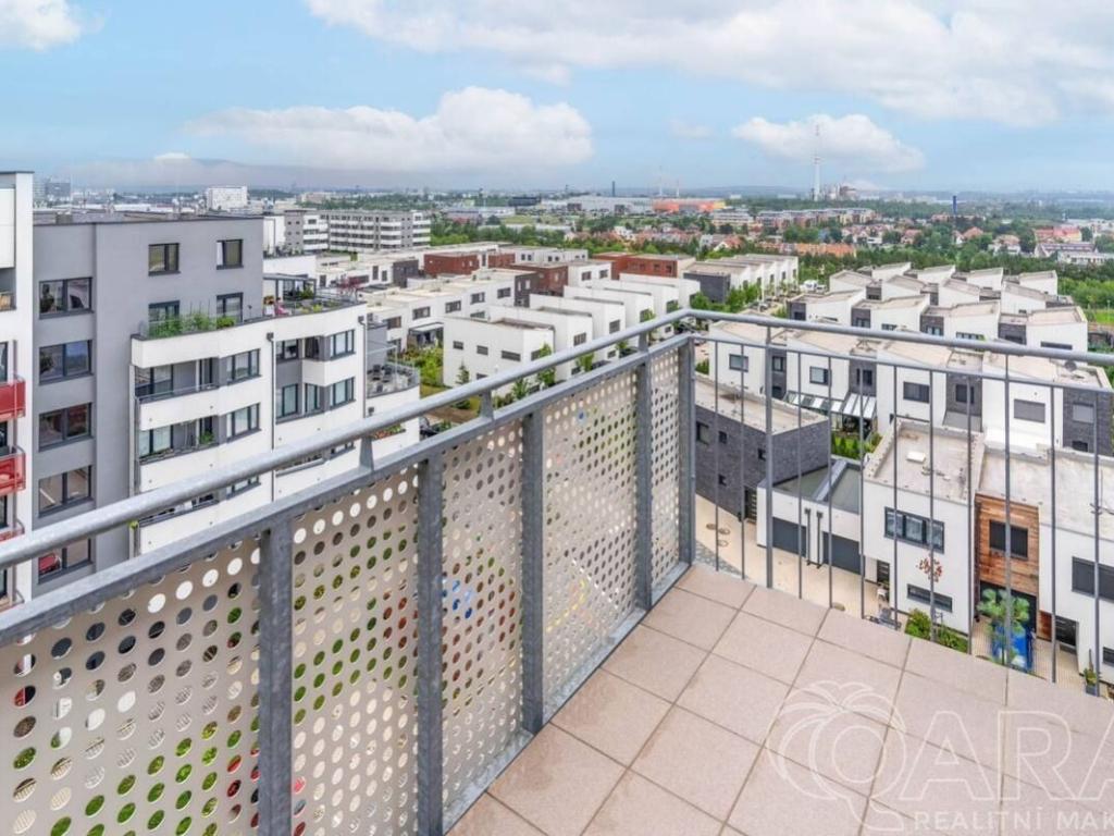 Pronájem bytu 1+kk 54 m2
