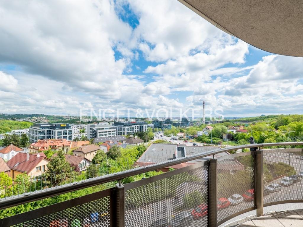 Pronájem bytu 4+kk 125 m2