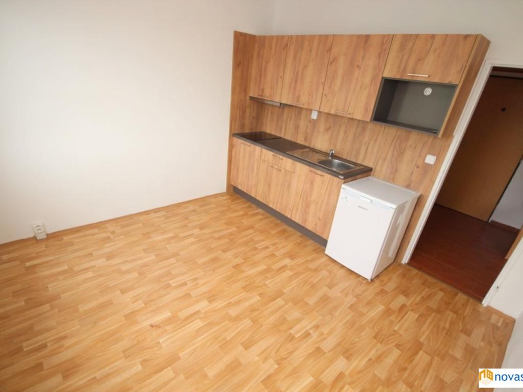 Pronájem bytu 1+1 40 m2