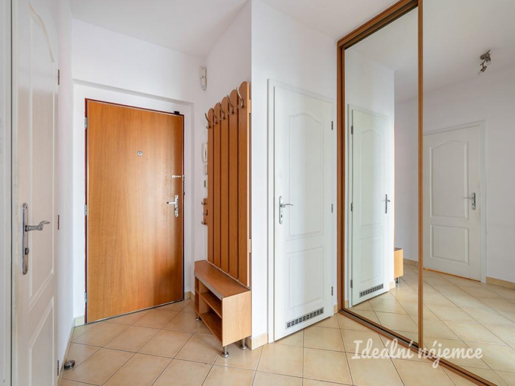 Pronájem bytu 2+kk 52 m2, Praha – náhled fotky 11