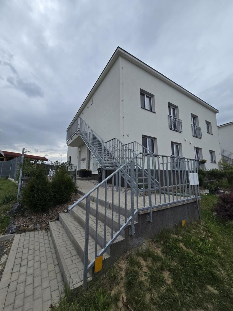 Pronájem bytu 2+kk 44 m2