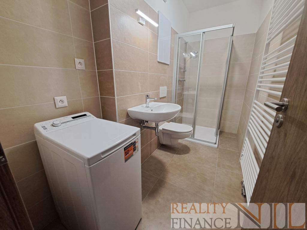 Pronájem bytu 1+kk 27 m2