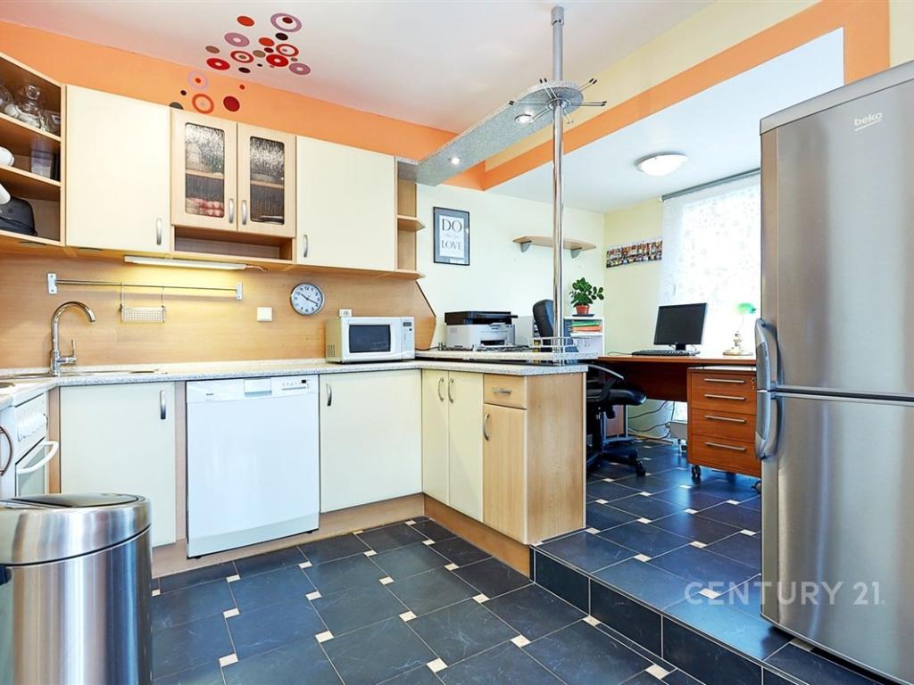 Pronájem bytu 2+kk 55 m2