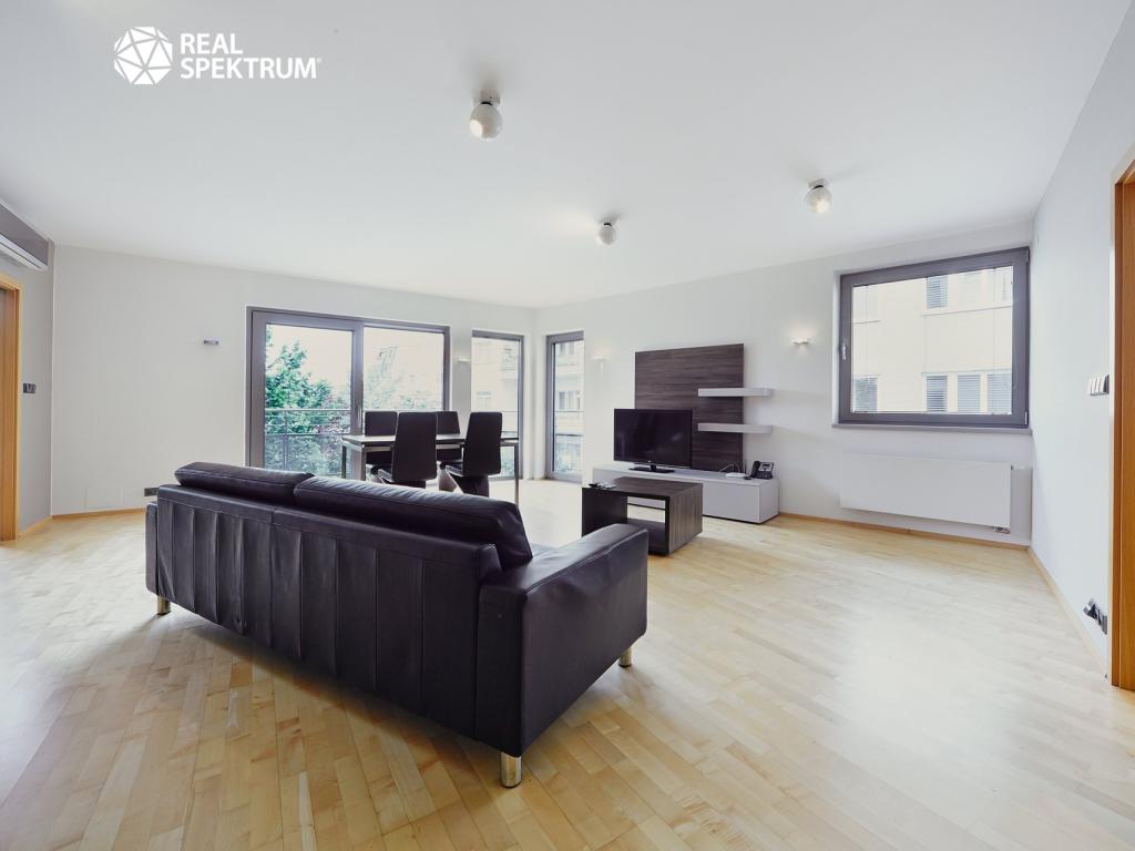 Pronájem bytu 3+kk 94 m2