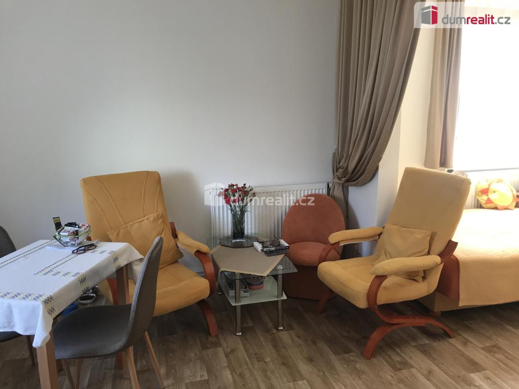 Pronájem bytu 1+kk 33 m2