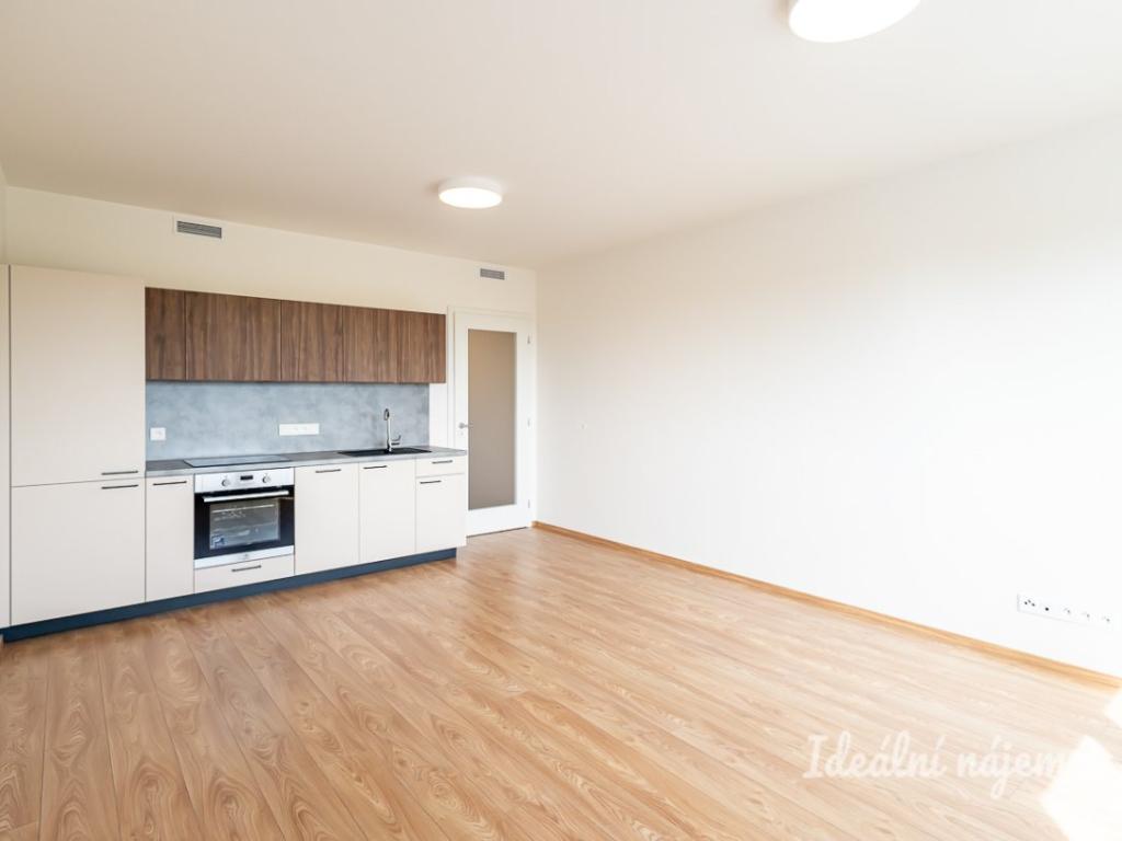 Pronájem bytu 1+kk 34 m2