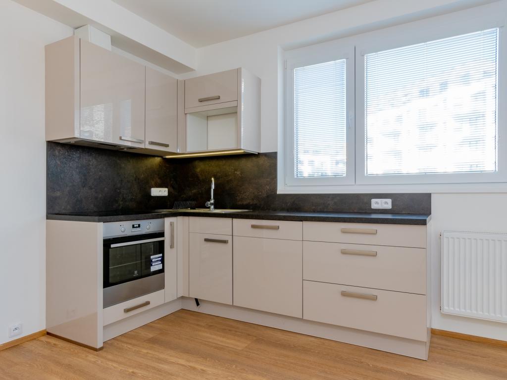 Pronájem bytu 2+kk 55 m2