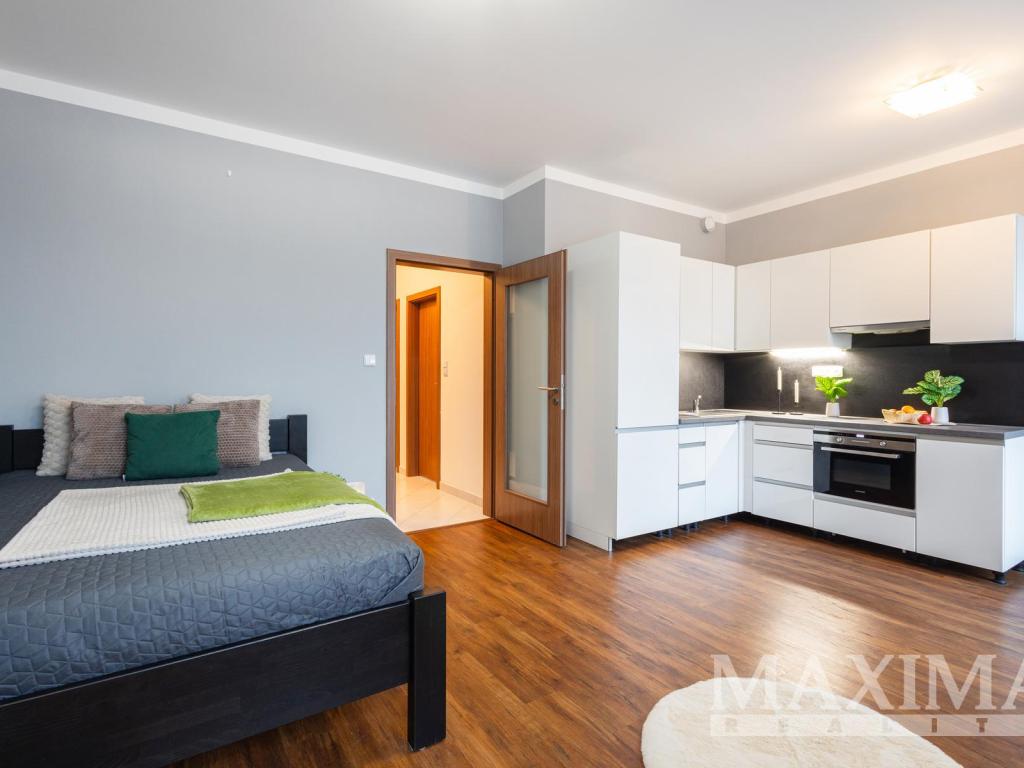 Prodej bytu 1+kk 39 m2, Praha – náhled fotky 11