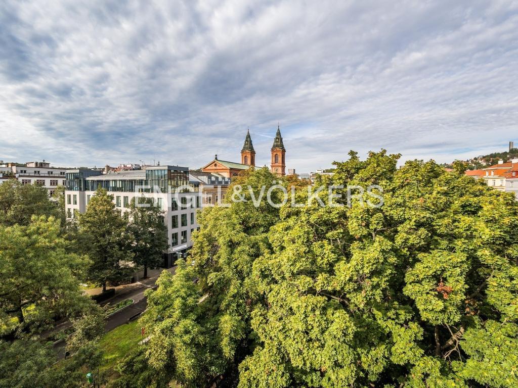 Pronájem bytu 2+1 55 m2