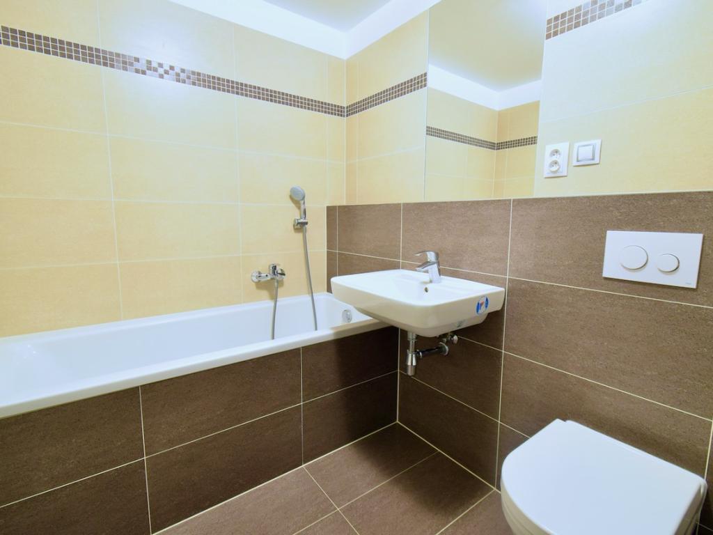 Pronájem bytu 1+kk 40 m2