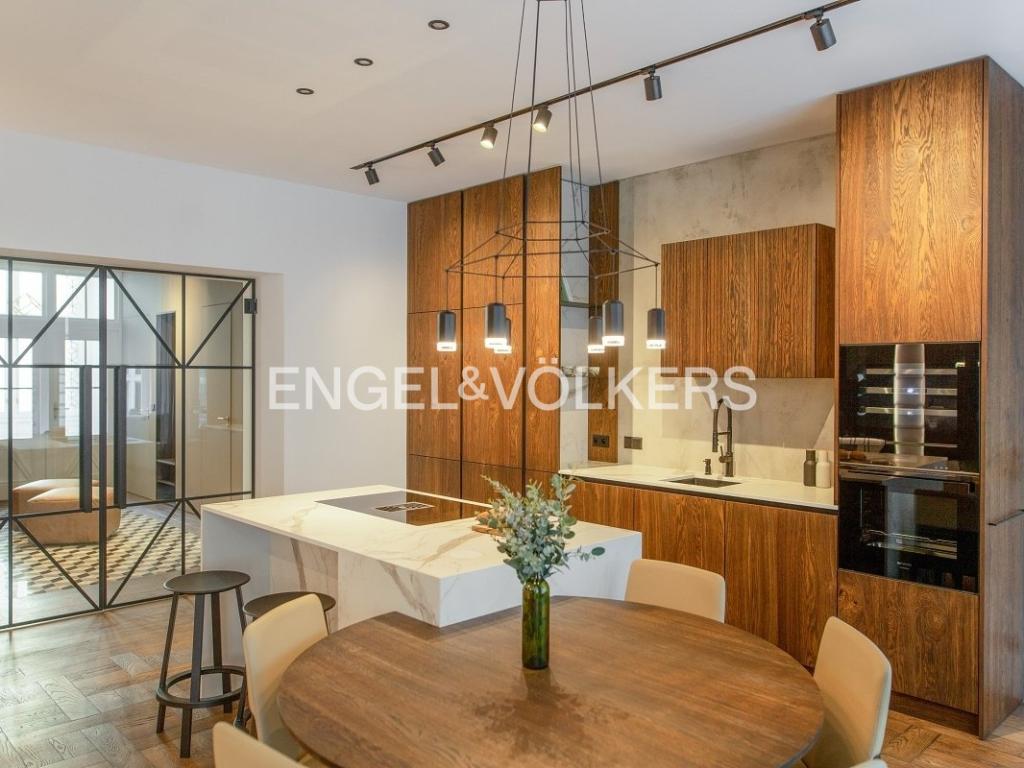 Pronájem bytu 3+kk 105 m2