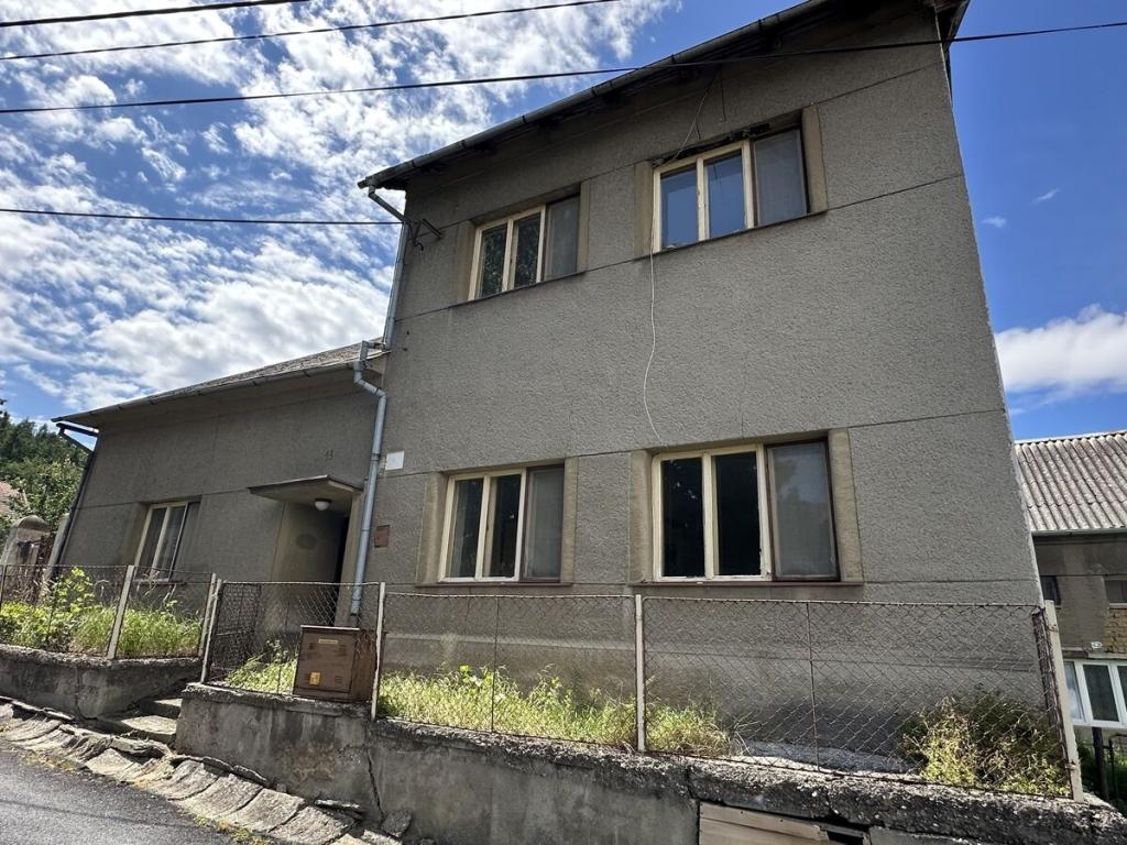 Listing 1