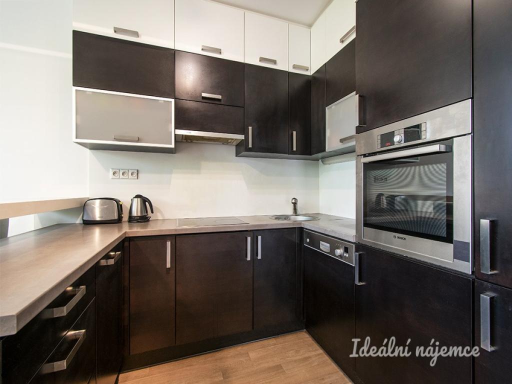 Pronájem bytu 3+kk 62 m2