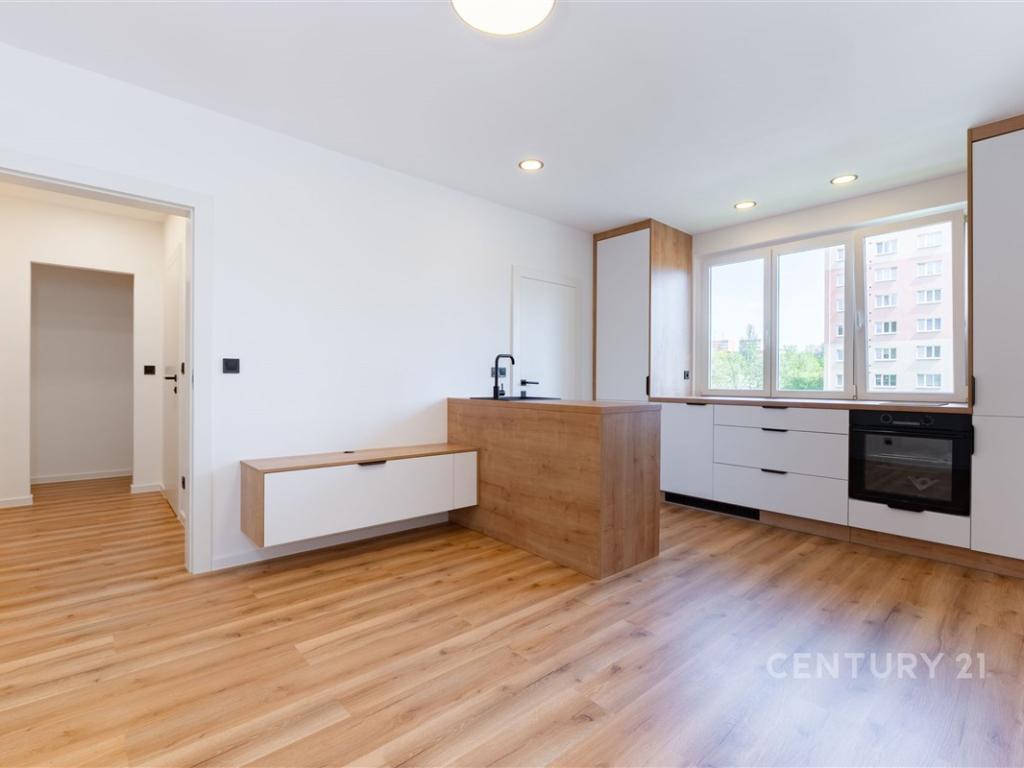 Pronájem bytu 2+kk 35 m2