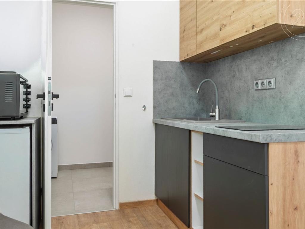 Pronájem bytu 1+1 32 m2