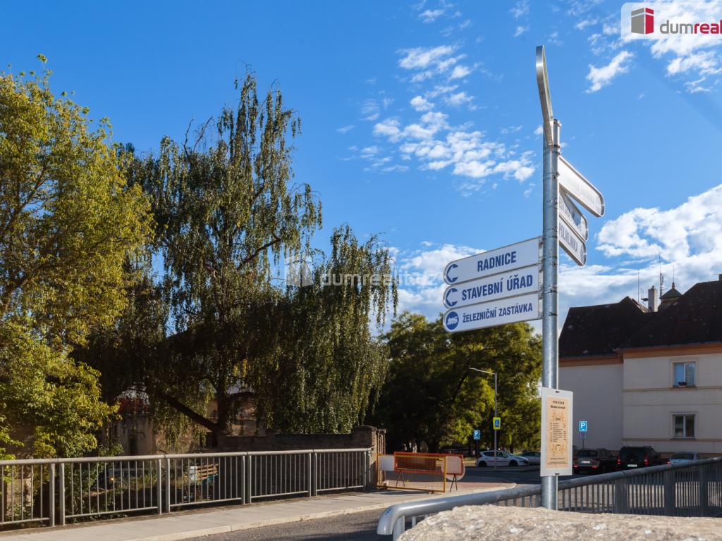 Prodej domu 360 m2, Králův Dvůr – náhled fotky 25