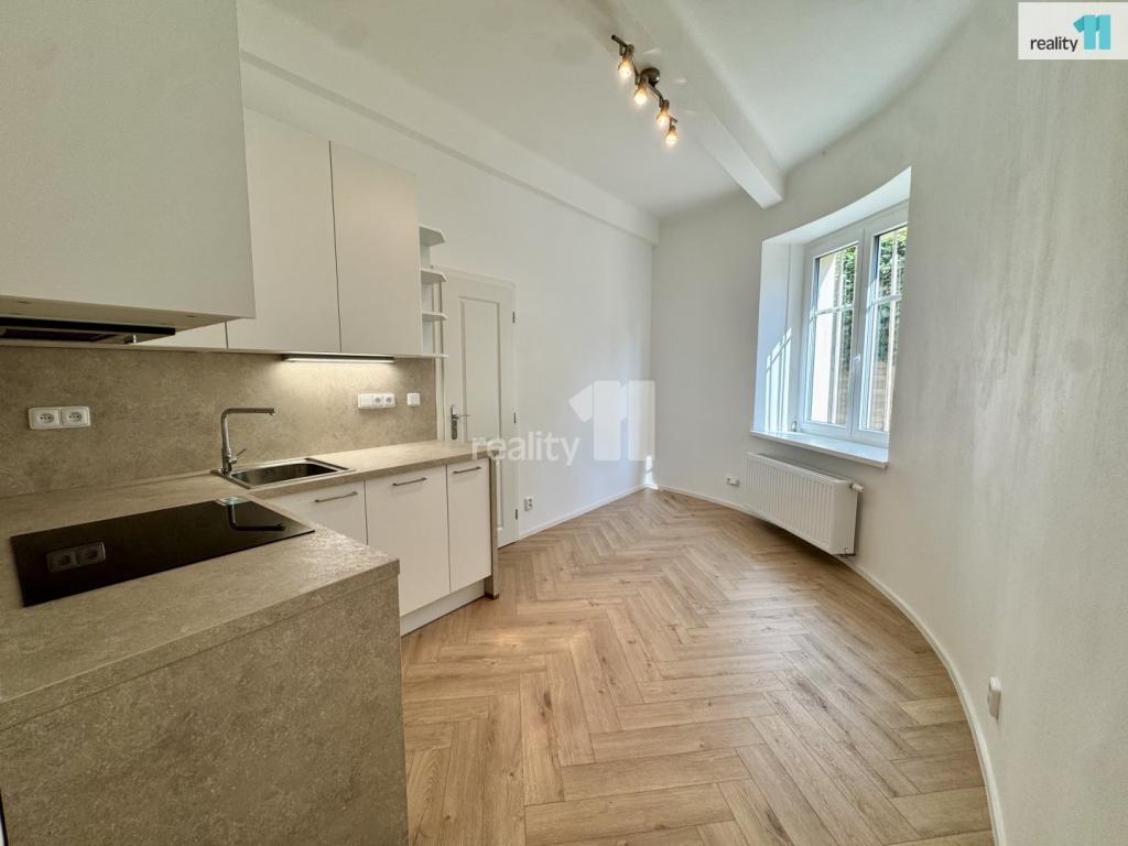 Pronájem bytu 2+1 64 m2, Praha – náhled fotky 6
