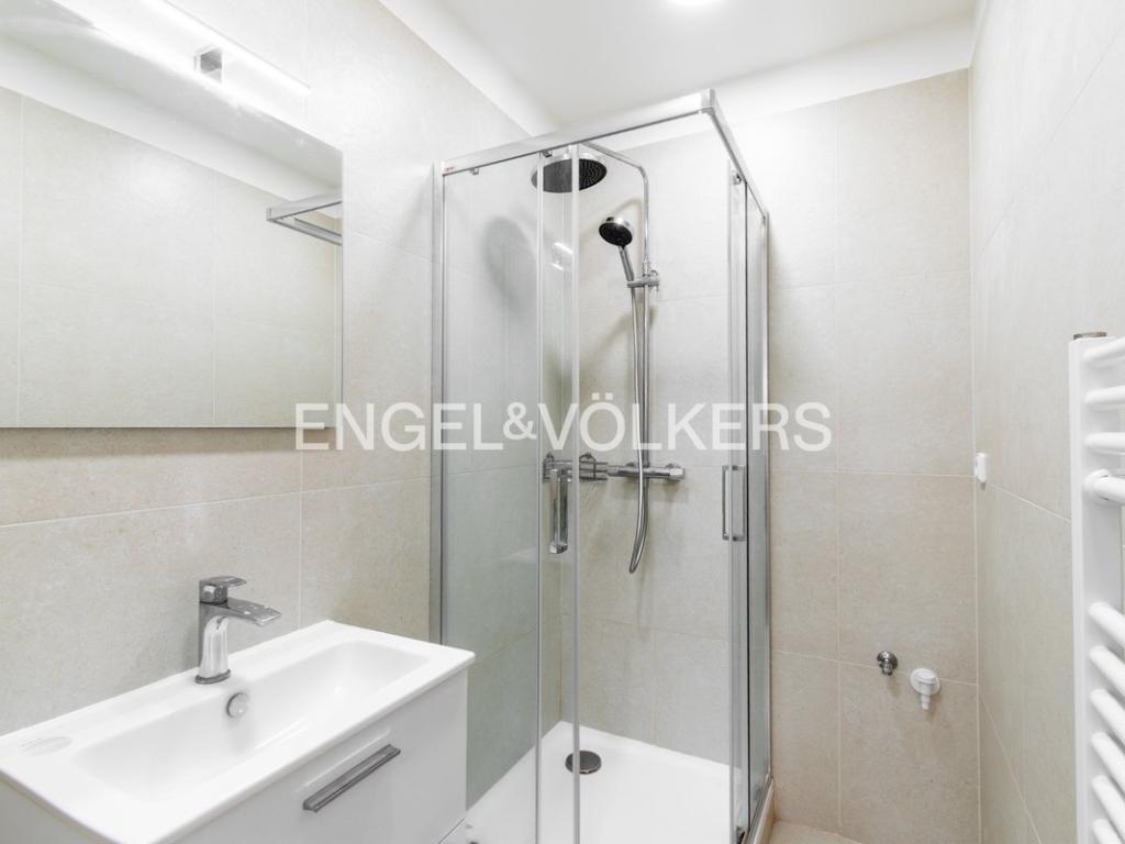 Pronájem bytu 2+kk 38 m² – pohled 6