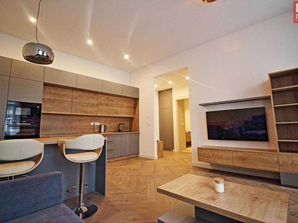 Pronájem bytu 2+kk 56 m2