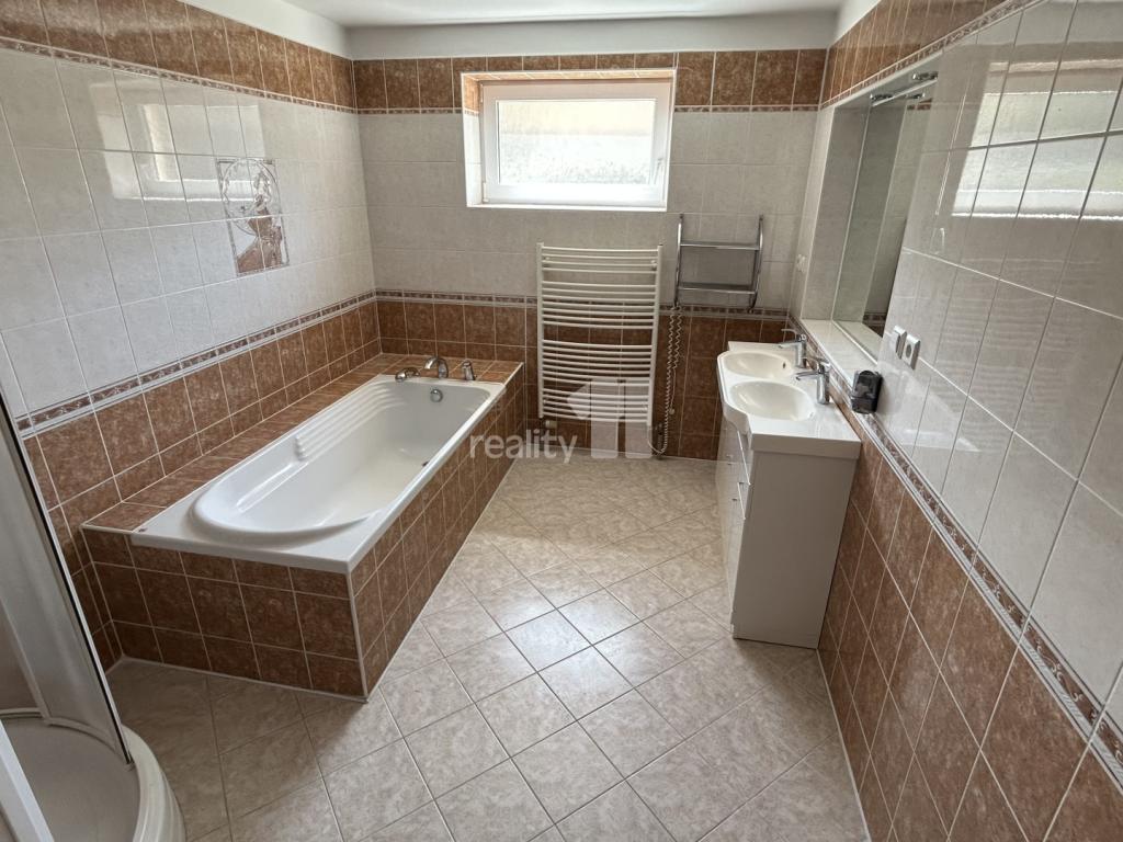 Pronájem domu 279 m2, Humpolec – náhled fotky 13