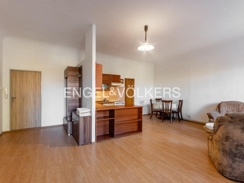 Pronájem bytu 2+kk 76 m2