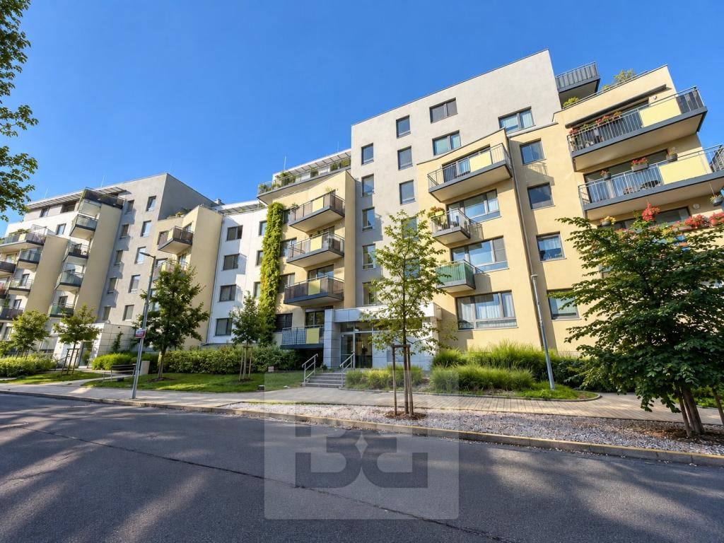 Pronájem bytu 1+kk 35 m2, Praha – náhled fotky 6