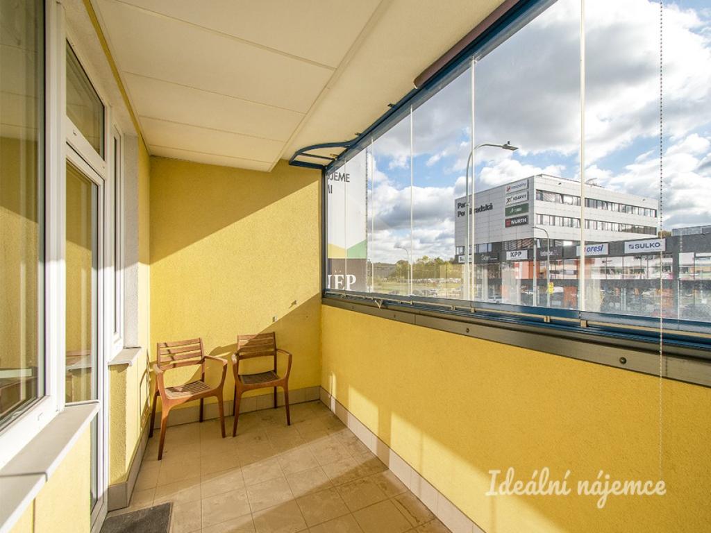 Pronájem bytu 1+kk 33 m2, Praha – náhled fotky 9
