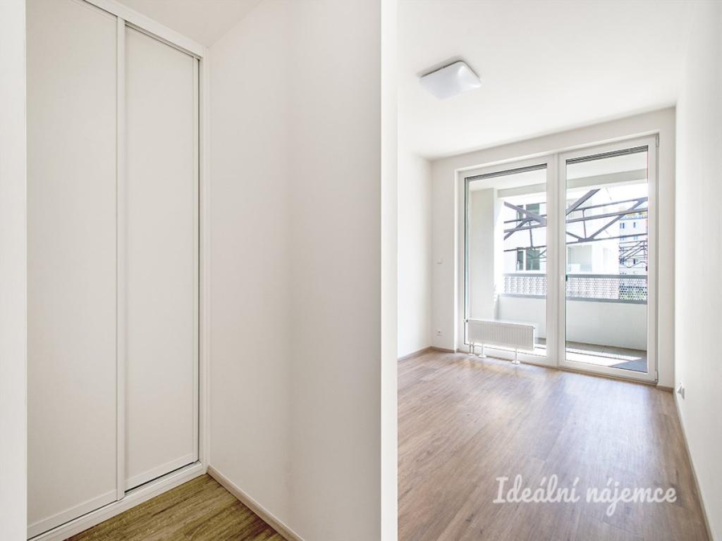 Pronájem bytu 2+kk 62 m2