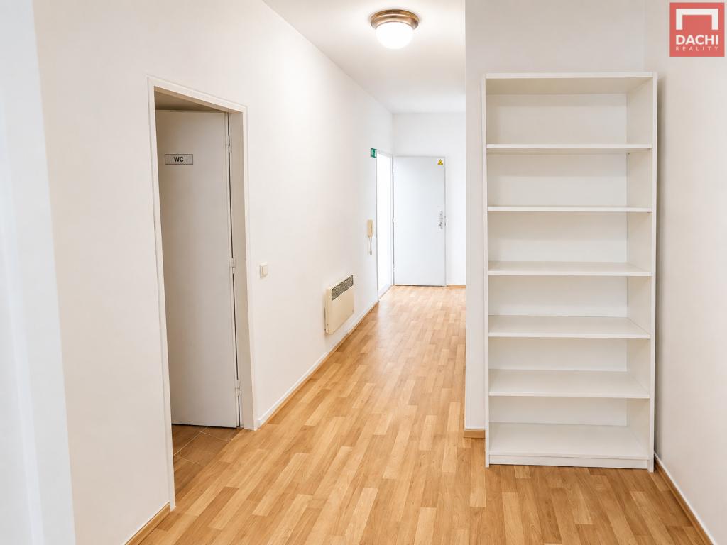 Pronájem bytu 1+kk 35 m2