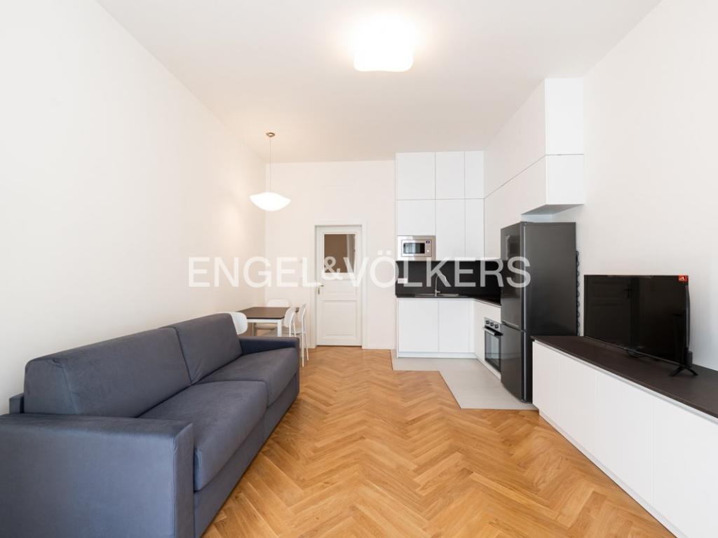 Pronájem bytu 2+kk 56 m2