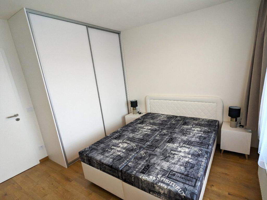 Pronájem bytu 1+1 48 m2