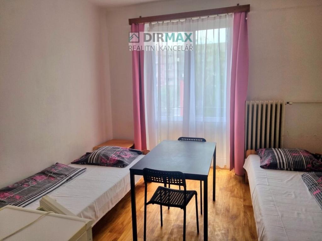 Pronájem atypicky, Plzeň - Zahradní, 4600 Kč, 15