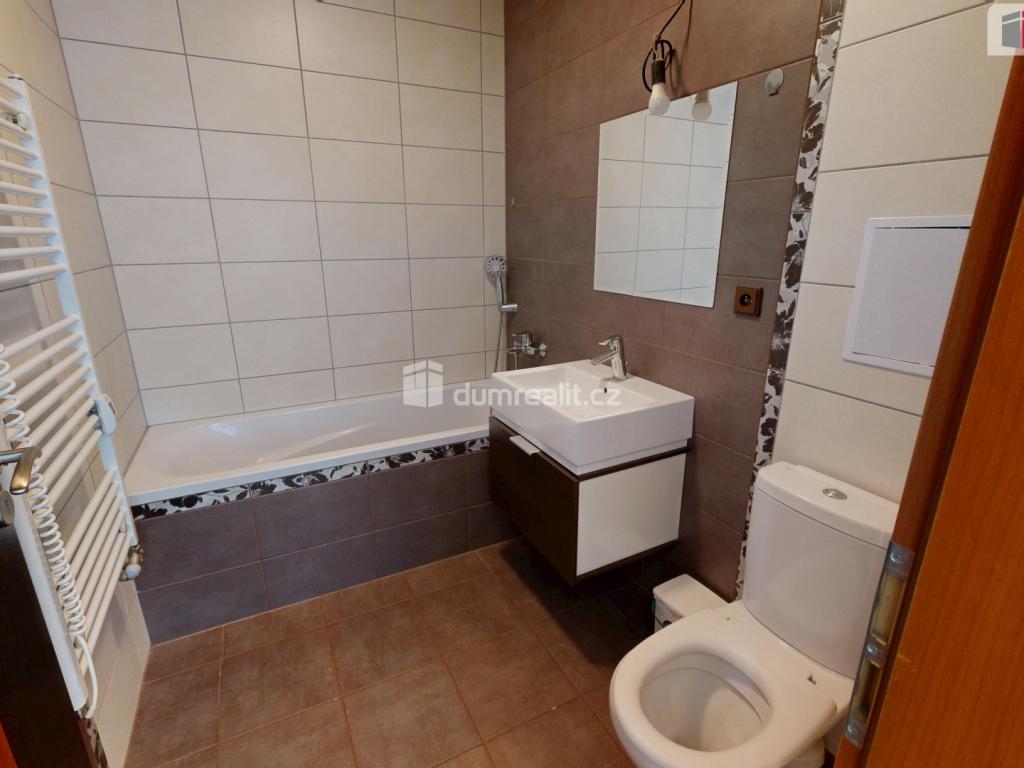 Pronájem bytu 1+kk 35 m2