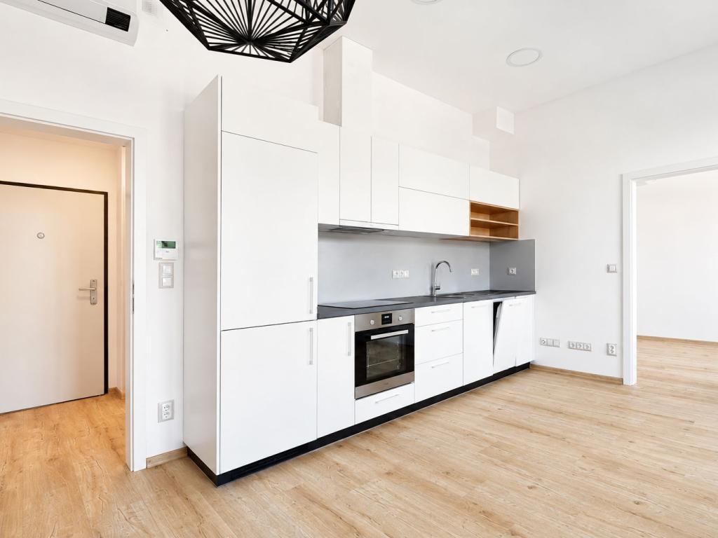 2+kk Apartment in Praha - View 5