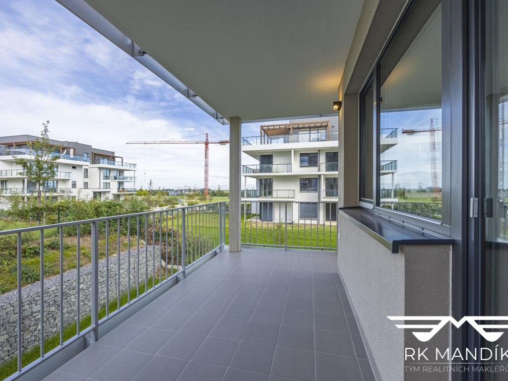 Pronájem bytu 3+kk 86 m2, Praha – náhled fotky 17