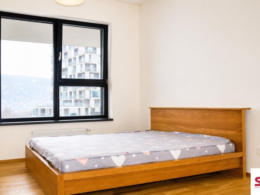 Pronájem bytu 1+kk 32 m2