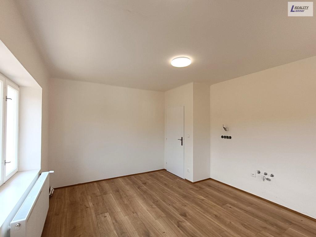 Pronájem bytu 2+1 65 m2