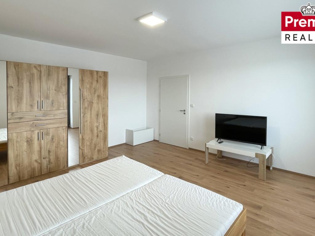 Pronájem bytu 2+kk 64 m2, Hostěradice – náhled fotky 12