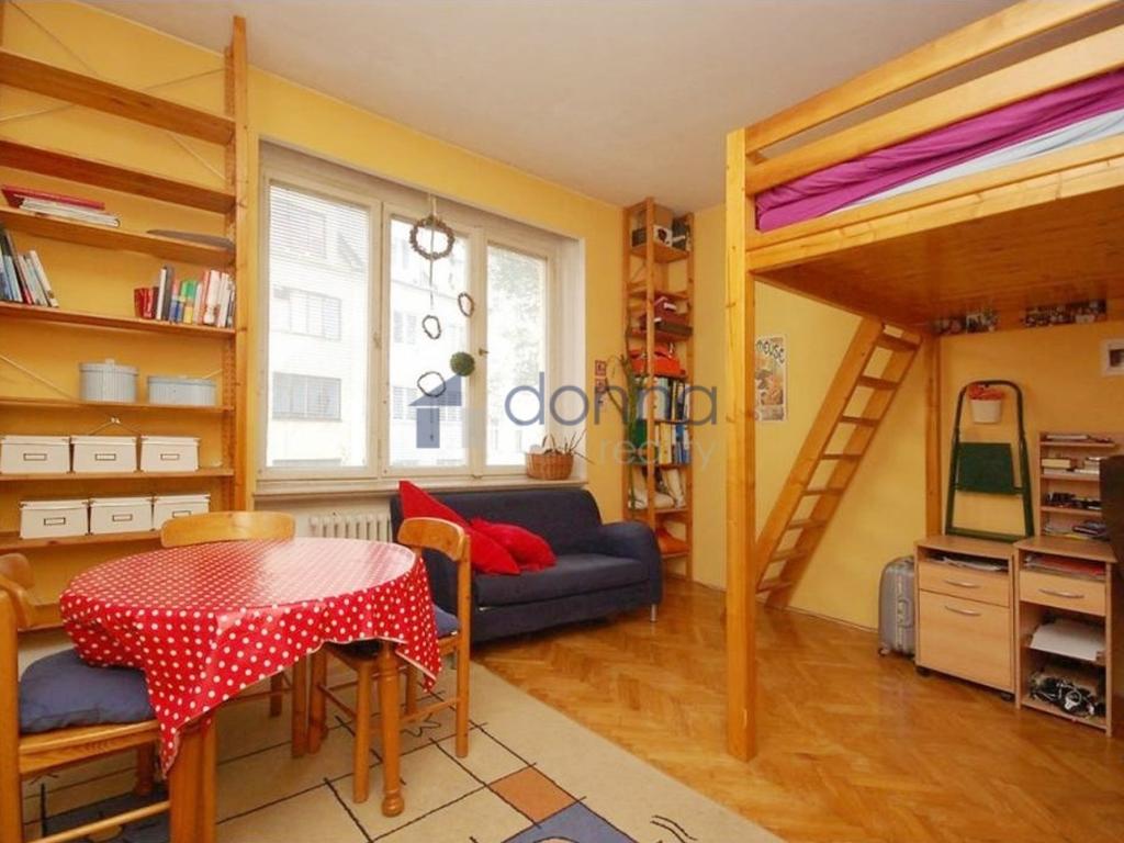 Pronájem bytu 1+1 30 m2