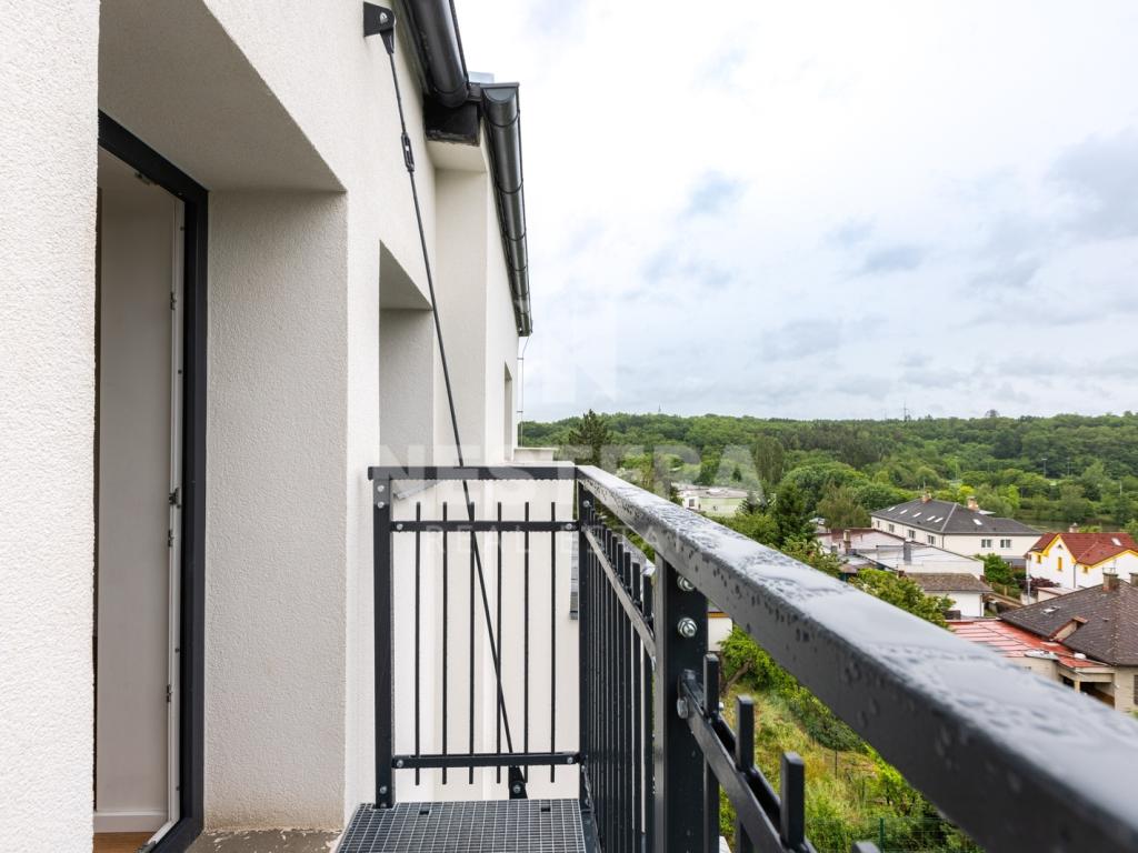 Prodej bytu 2+kk 46 m2, Praha – náhled fotky 15