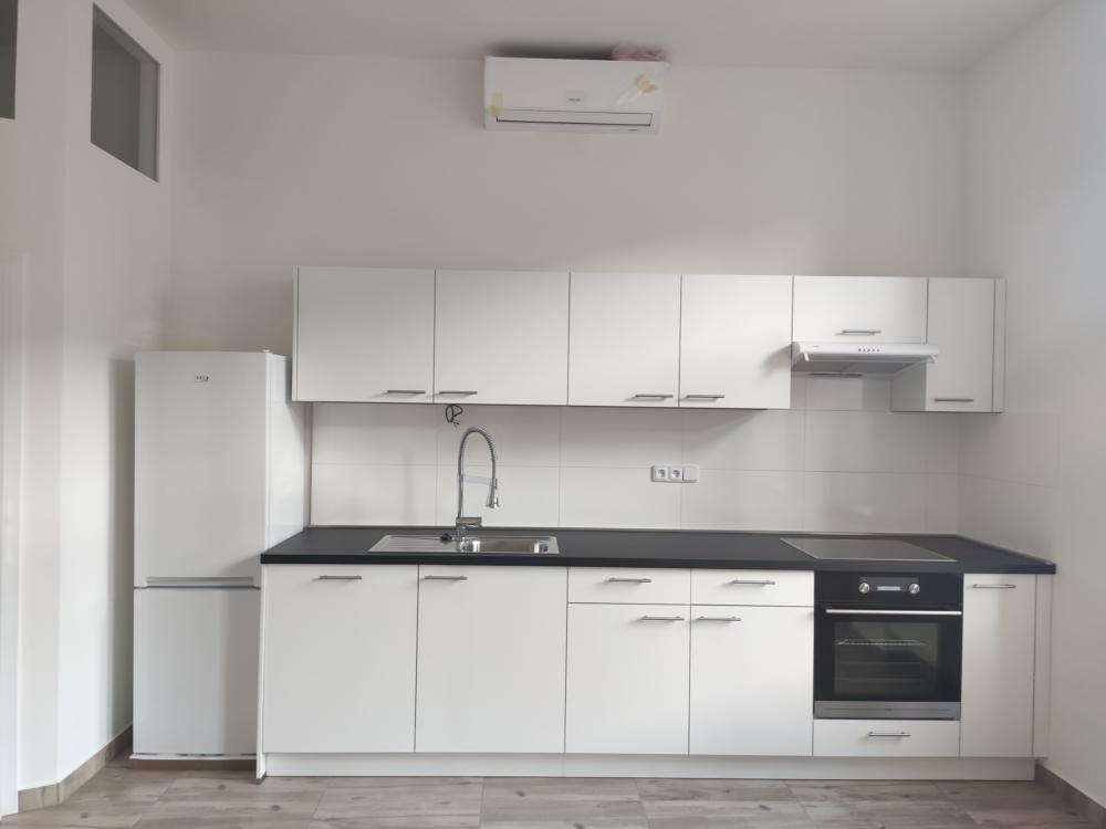 Pronajem bytu 2+kk 50 m2