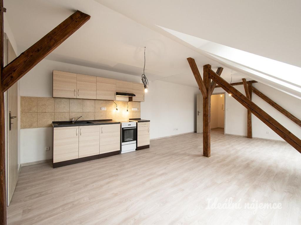 Pronájem bytu 2+kk 66 m2