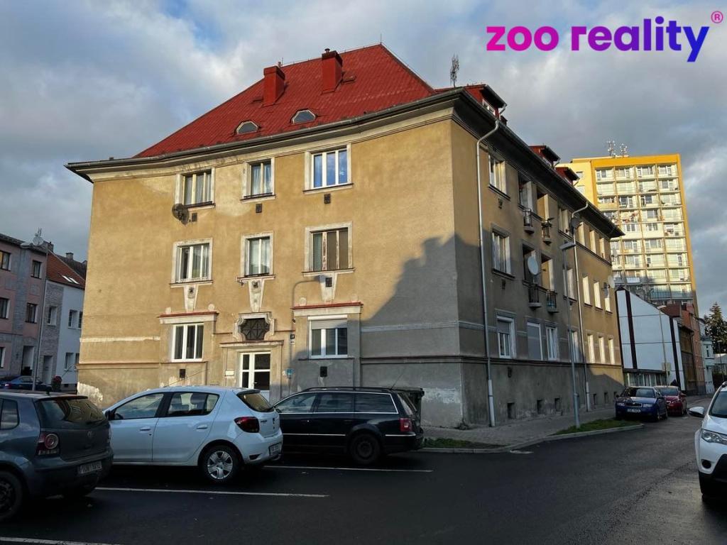Pronájem 2+1, Chomutov - Šafaříkova, 9000 Kč, 41