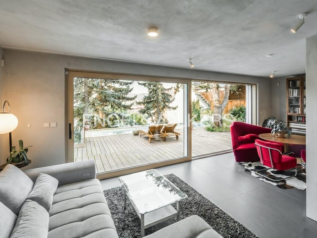 Pronájem bytu 3+kk 106 m2