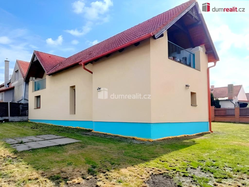 Listing 1