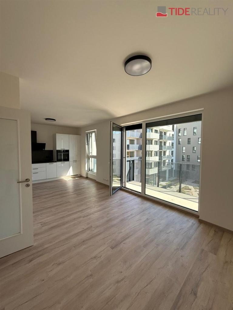 Pronájem bytu 1+kk 40 m2