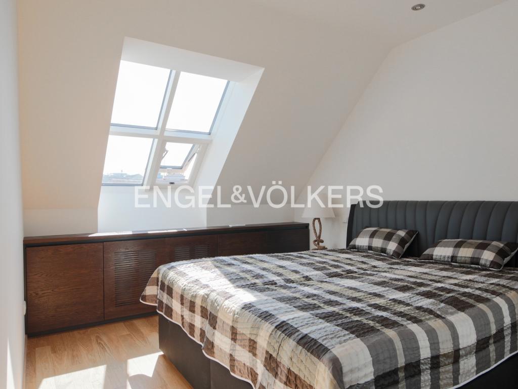 Pronájem bytu 4+kk 140 m2