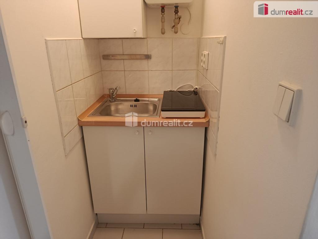 Pronájem bytu 1+kk 23 m2