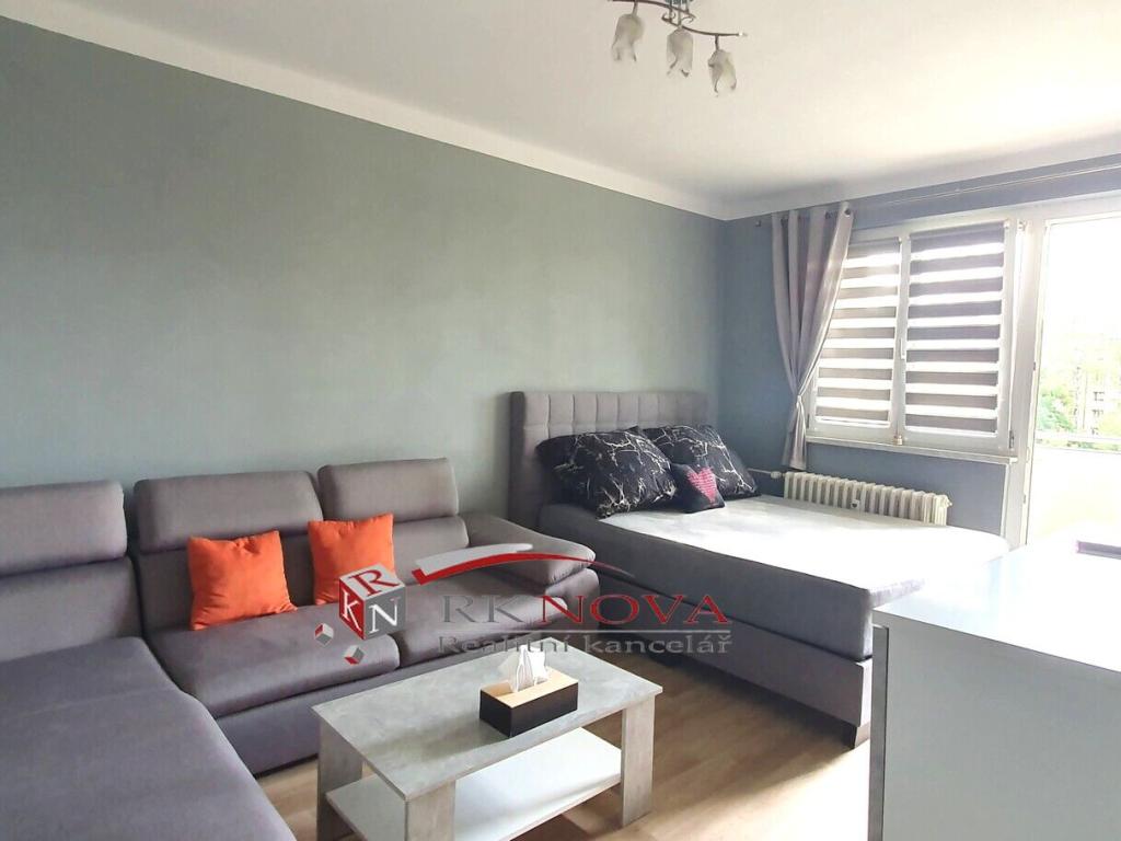 Pronájem bytu 2+1 57 m2, Karviná – náhled fotky 2
