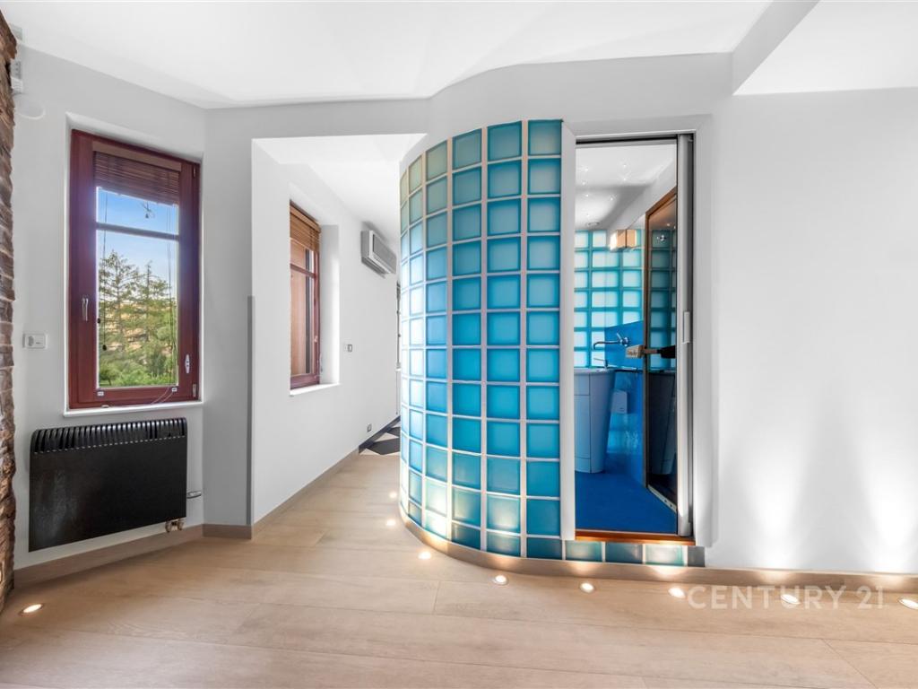 Pronájem bytu 2+kk 63 m2
